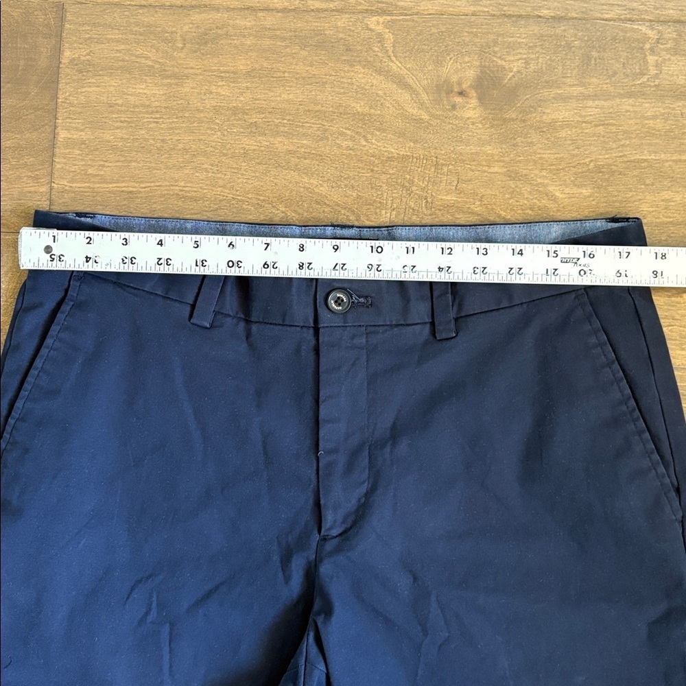 Banana Republic Aiden Chino 35x32 Navy Blue - Picture 5 of 6